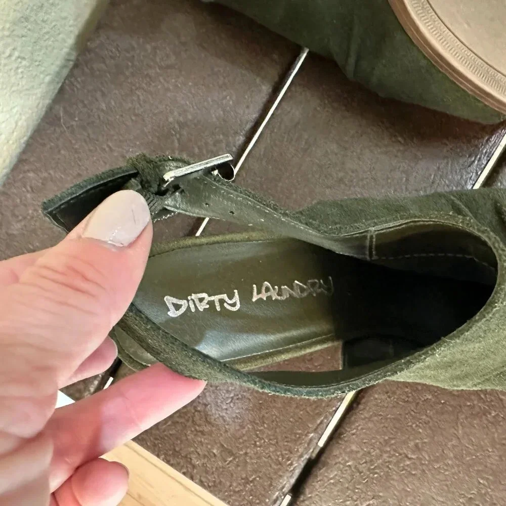 DIRTY LAUNDRY Olive Green Suede Shooties Block Heel - 8
